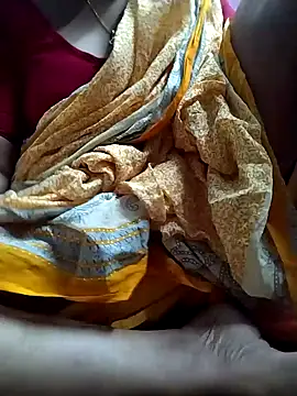 Sonajimo121994 online show from 9, 1, 2026