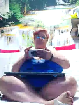 QueenPammy1 online show from 10, 2, 2025