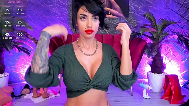 Snapshot of IzabelaTessa chatting on 12, 5, 2026 IzabelaTessa online show from 12, 5, 2026