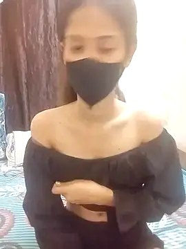 LOVE BUG1 online show from 19, 3, 2025