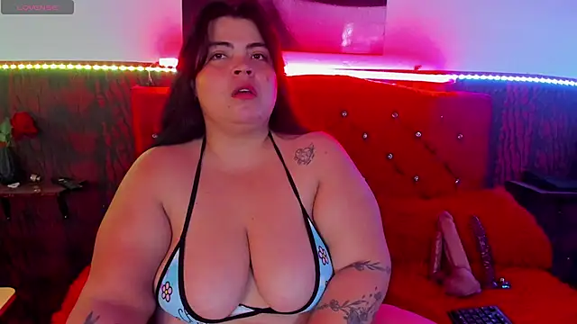Snapshot of dirtyBBWplay chatting on 26, 4, 2026 dirtyBBWplay online show from 26, 4, 2026