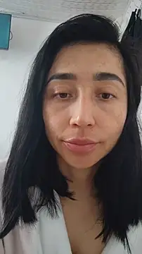 Elowyn online show from 10, 11, 2025