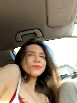 MilaBee online show from 25, 10, 2025