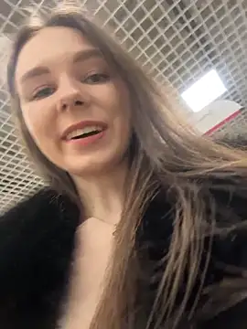 MilaBee online show from 9, 3, 2026