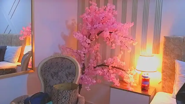 Snapshot of angelinarouse_ chatting on 14, 2, 2026 angelinarouse online show from 14, 2, 2026