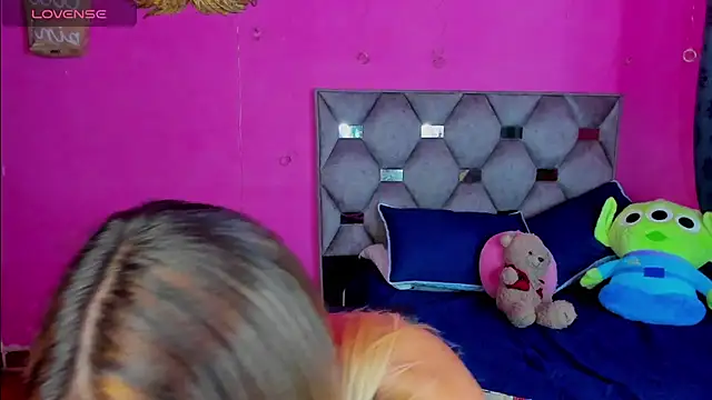 Snapshot of hanna_tss chatting on 15, 5, 2026 hanna tss online show from 15, 5, 2026