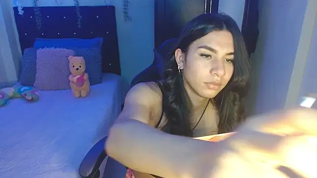 Snapshot of Lyaa_Cute chatting on 23, 2, 2026 Lyaa Cute online show from 23, 2, 2026