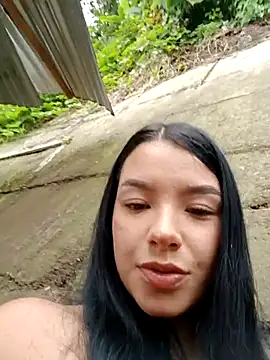 Snapshot of adrianagilton chatting on 2, 11, 2025 adrianagilton online show from 2, 11, 2025