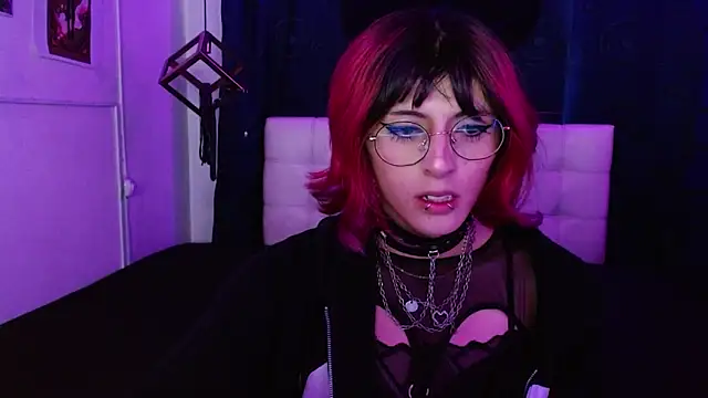 goth minerva online show from 18, 10, 2025