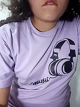 Snapshot of daika31 chatting on 5, 10, 2025 daika31 online show from 5, 10, 2025