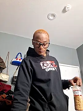 ItsBarbieBitcxxxx69 online show from 17, 10, 2025