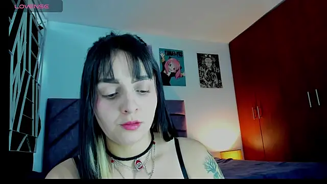 Snapshot of KARINNA__RAVEN chatting on 17, 5, 2026 KARINNA RAVEN online show from 17, 5, 2026