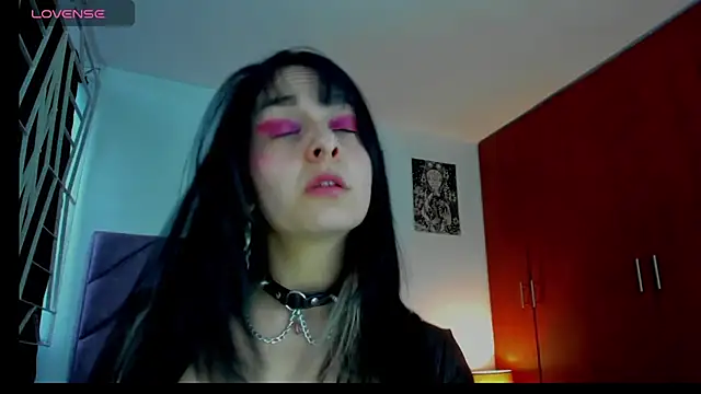 Snapshot of KARINNA__RAVEN chatting on 23, 5, 2026 KARINNA RAVEN online show from 23, 5, 2026