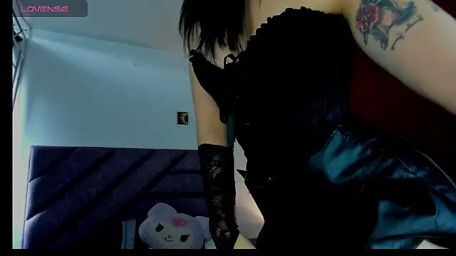Snapshot of KARINNA__RAVEN chatting on 28, 5, 2026 KARINNA RAVEN online show from 28, 5, 2026