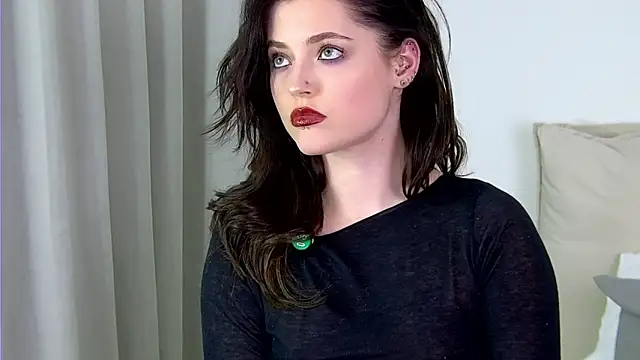 AshleyD  online show from 10, 2, 2026