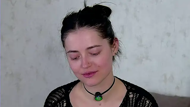 AshleyD  online show from 23, 4, 2026