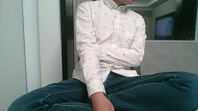 Snapshot of nole_china7 chatting on 13, 4, 2026 nole china7 online show from 13, 4, 2026