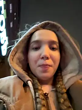 bambi lu online show from 3, 12, 2025