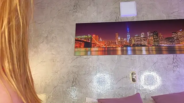 zaraquiinn online show from 31, 3, 2026