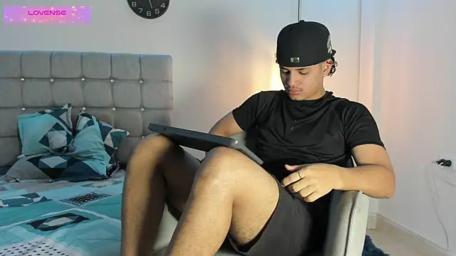 samxx muscle online show from 17, 9, 2025