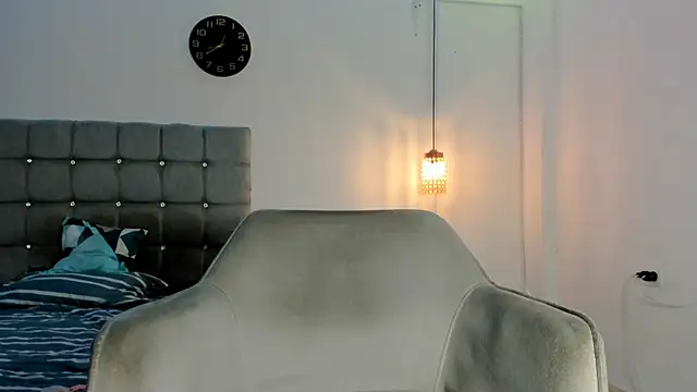 samxx muscle online show from 5, 1, 2026