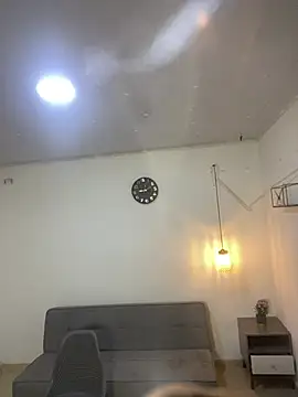 samxx muscle online show from 15, 4, 2026