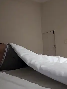 Snapshot of UAjit chatting on 1, 11, 2025 UAjit online show from 1, 11, 2025