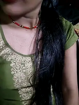 Eshwari Chopra online show from 3, 4, 2026