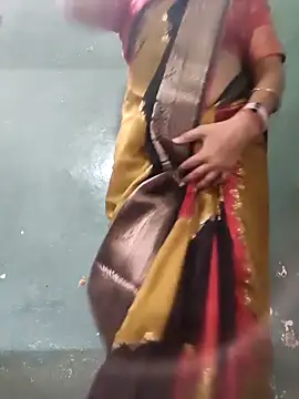 Snapshot of Eshwari_Chopra chatting on 10, 5, 2026 Eshwari Chopra online show from 10, 5, 2026