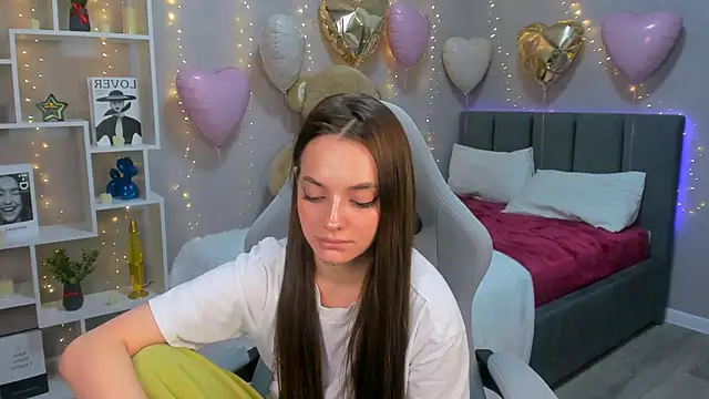 MelanieAlves online show from 13, 2, 2026