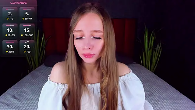 Amy Waynee online show from 27, 9, 2025