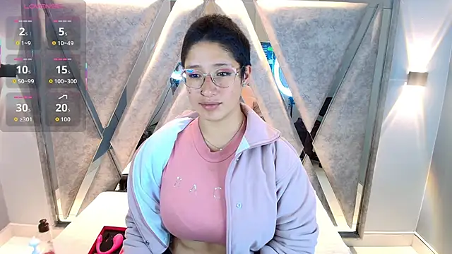 Elaine87  online show from 28, 10, 2025