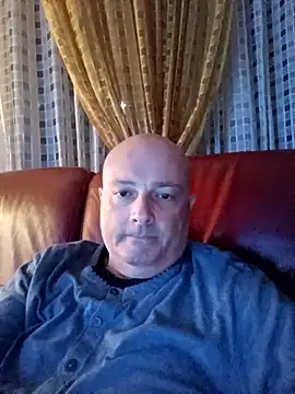 Alexis Bull online show from 10, 11, 2025