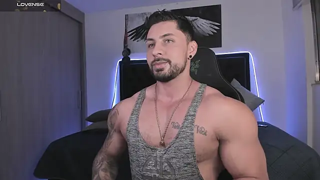 santi aesthetic online show from 11, 4, 2026