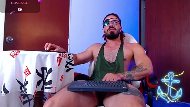 Snapshot of pirata_fitness chatting on 5, 5, 2026 pirata fitness online show from 5, 5, 2026