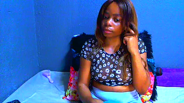 Snapshot of SMALLBOOBSXX chatting on 12, 6, 2026 SMALLBOOBSXX online show from 12, 6, 2026