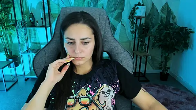 ValeriiMills online show from 13, 10, 2025