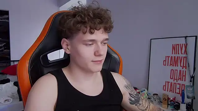 DanyDavis online show from 12, 11, 2025