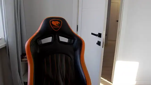 Snapshot of DanyDavis chatting on 6, 3, 2026 DanyDavis online show from 6, 3, 2026