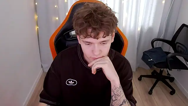 DanyDavis online show from 9, 4, 2026