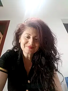 Snapshot of lunadicty chatting on 16, 10, 2025 lunadicty online show from 16, 10, 2025