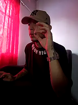 Snapshot of Chris__Jones chatting on 23, 9, 2025 Chris Jones online show from 23, 9, 2025