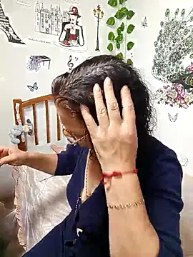 katrina perez online show from 15, 4, 2026