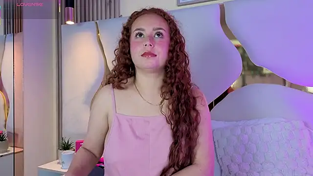 AmmberJones online show from 8, 10, 2025