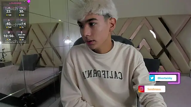 OliverTwinky online show from 25, 9, 2025