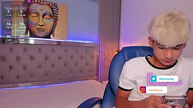 OliverTwinky online show from 28, 9, 2025