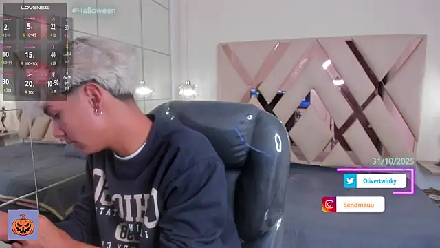 OliverTwinky online show from 25, 10, 2025