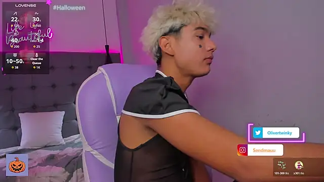 OliverTwinky online show from 31, 10, 2025