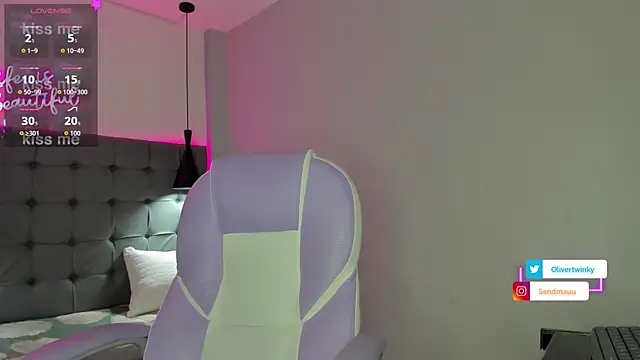 OliverTwinky online show from 8, 11, 2025