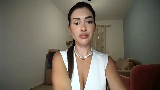 Snapshot of Bellavita_ chatting on 21, 9, 2025 Bellavita online show from 21, 9, 2025